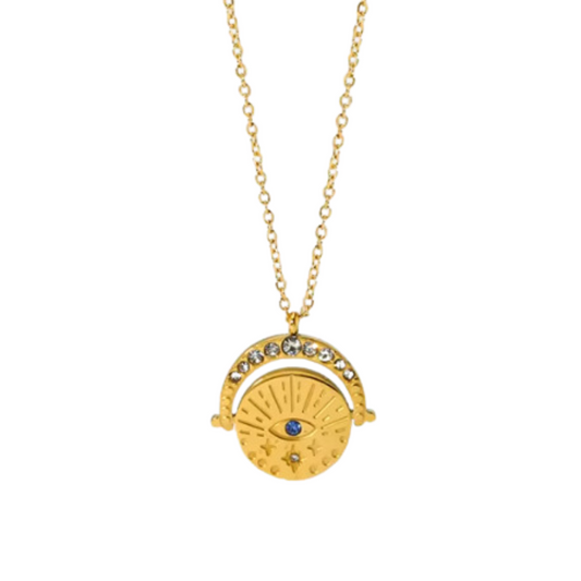 Clara’s Enchanting Necklace