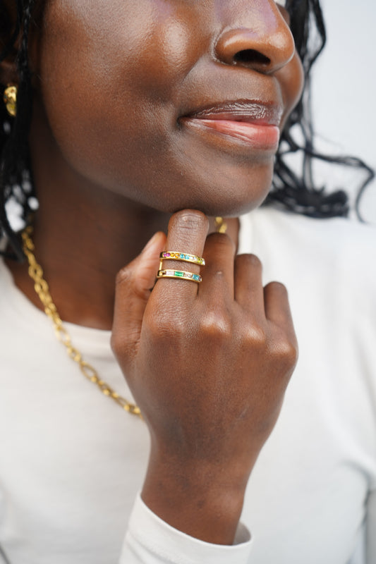 Daphne’s multicolored ring