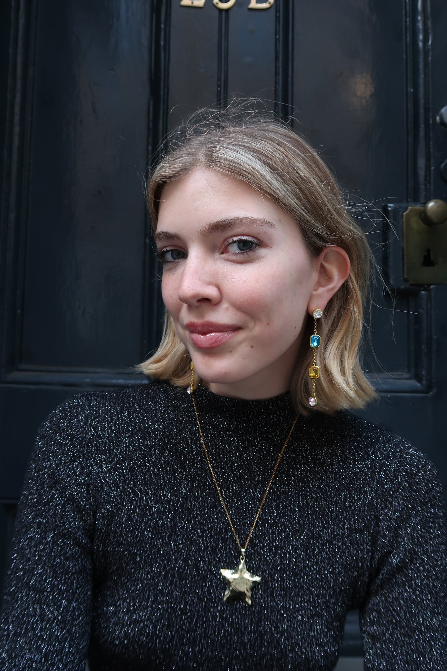 Elle’s droplet earrings