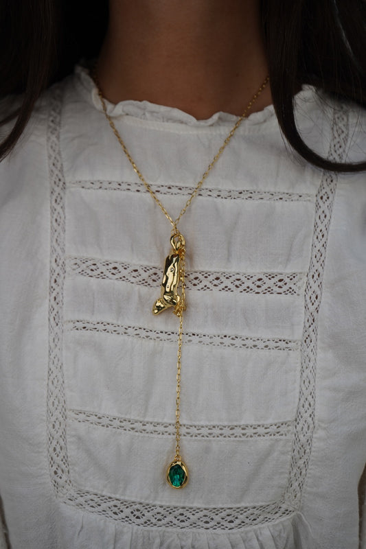 Mia’s droplet gemstone necklace