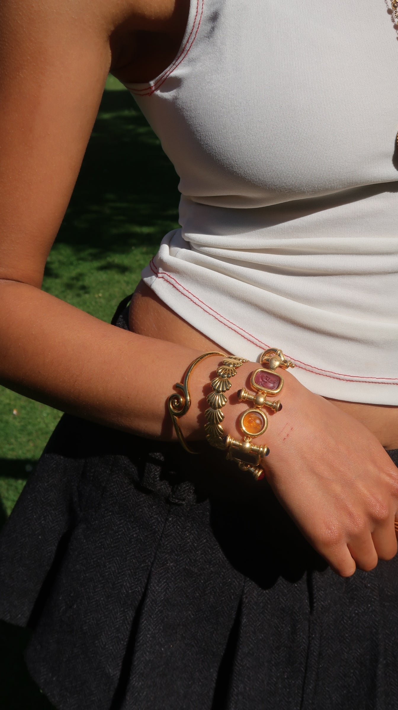 Naia's Spiral Bangle in Gold