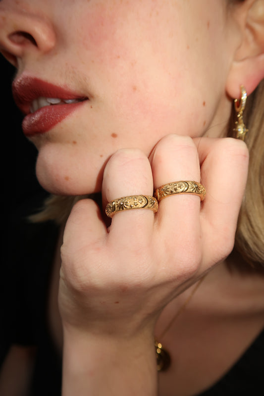 Maria’s celestial ring