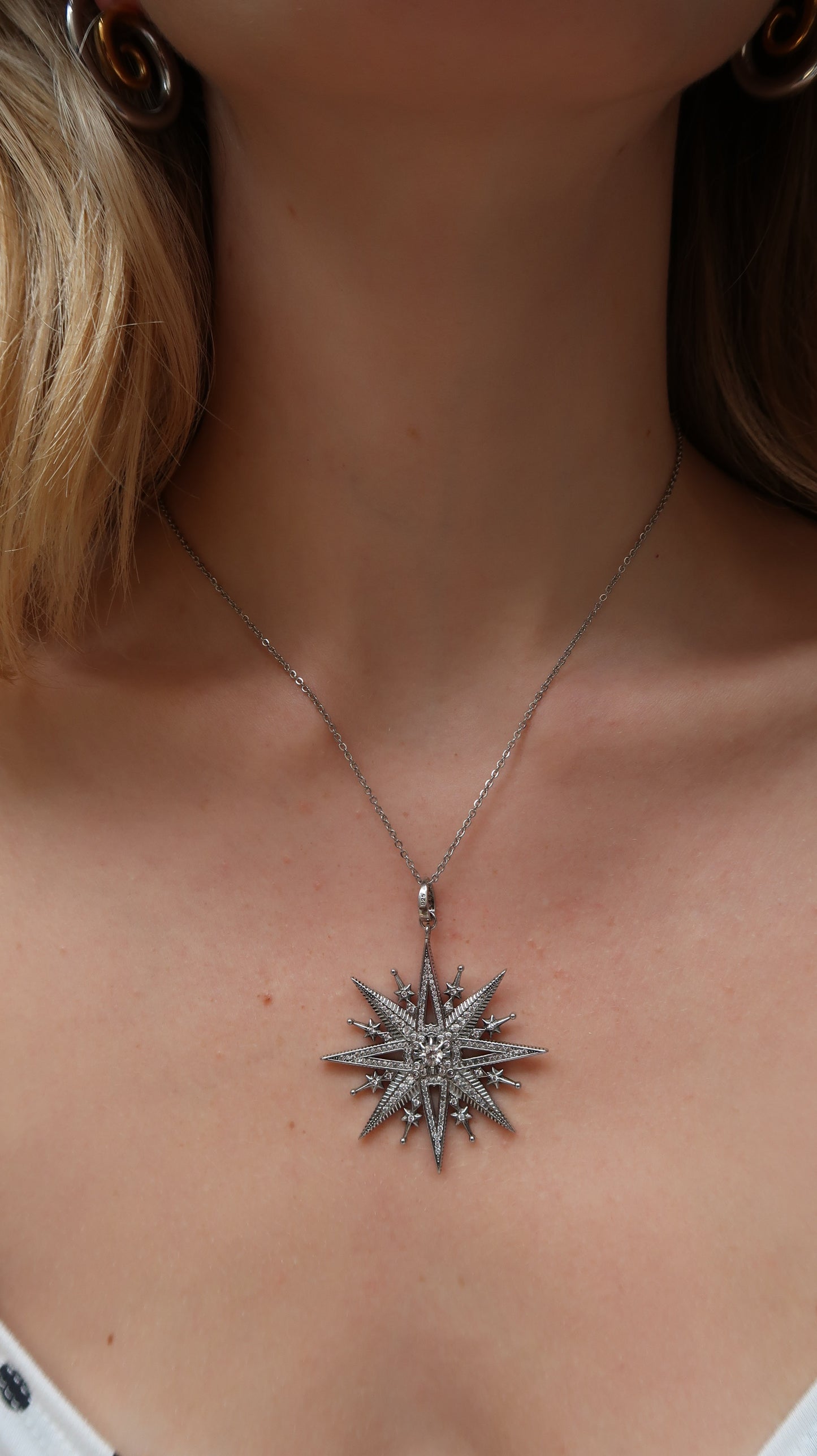 Emilie’s star necklace in silver