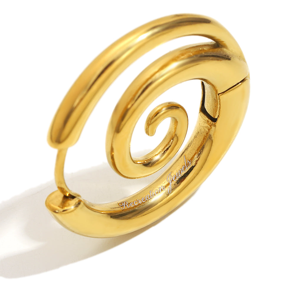 Tilly’s gold swirl earrings