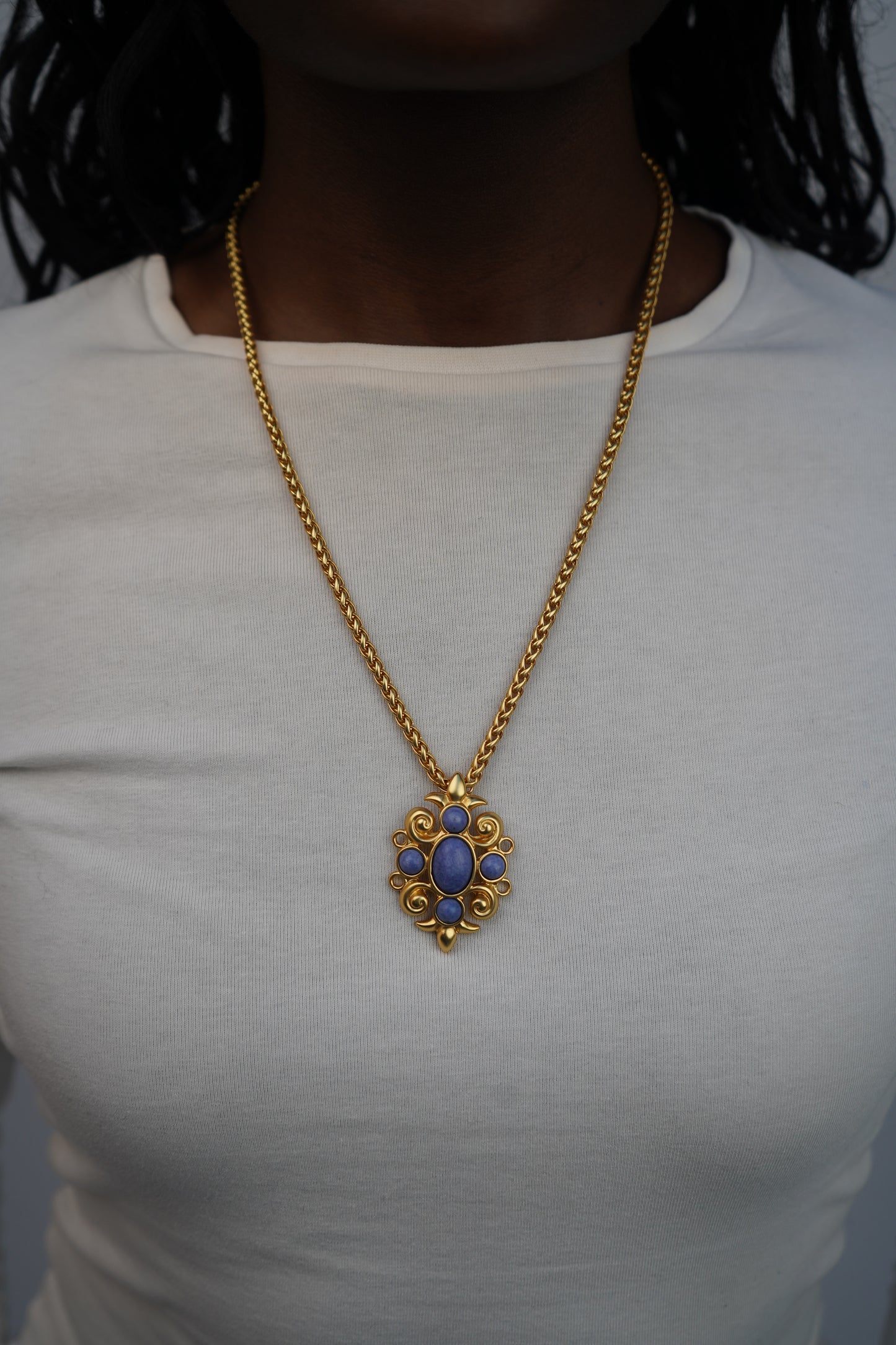 Willow's Vintage Charm