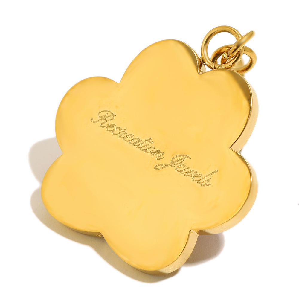 Lottie’s Paw Charm in Gold