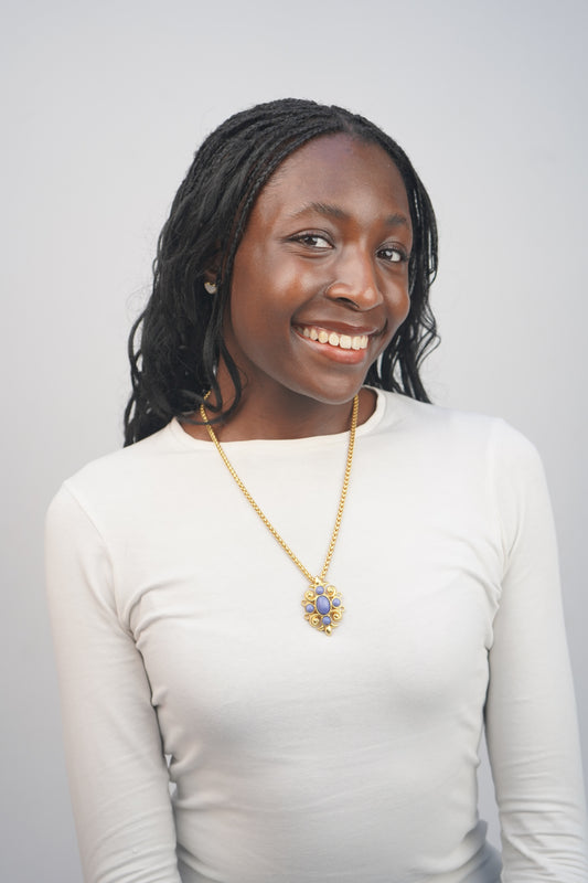 Willow's Vintage Charm