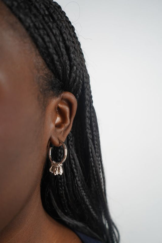 Marina's Feather Hoops In Silver