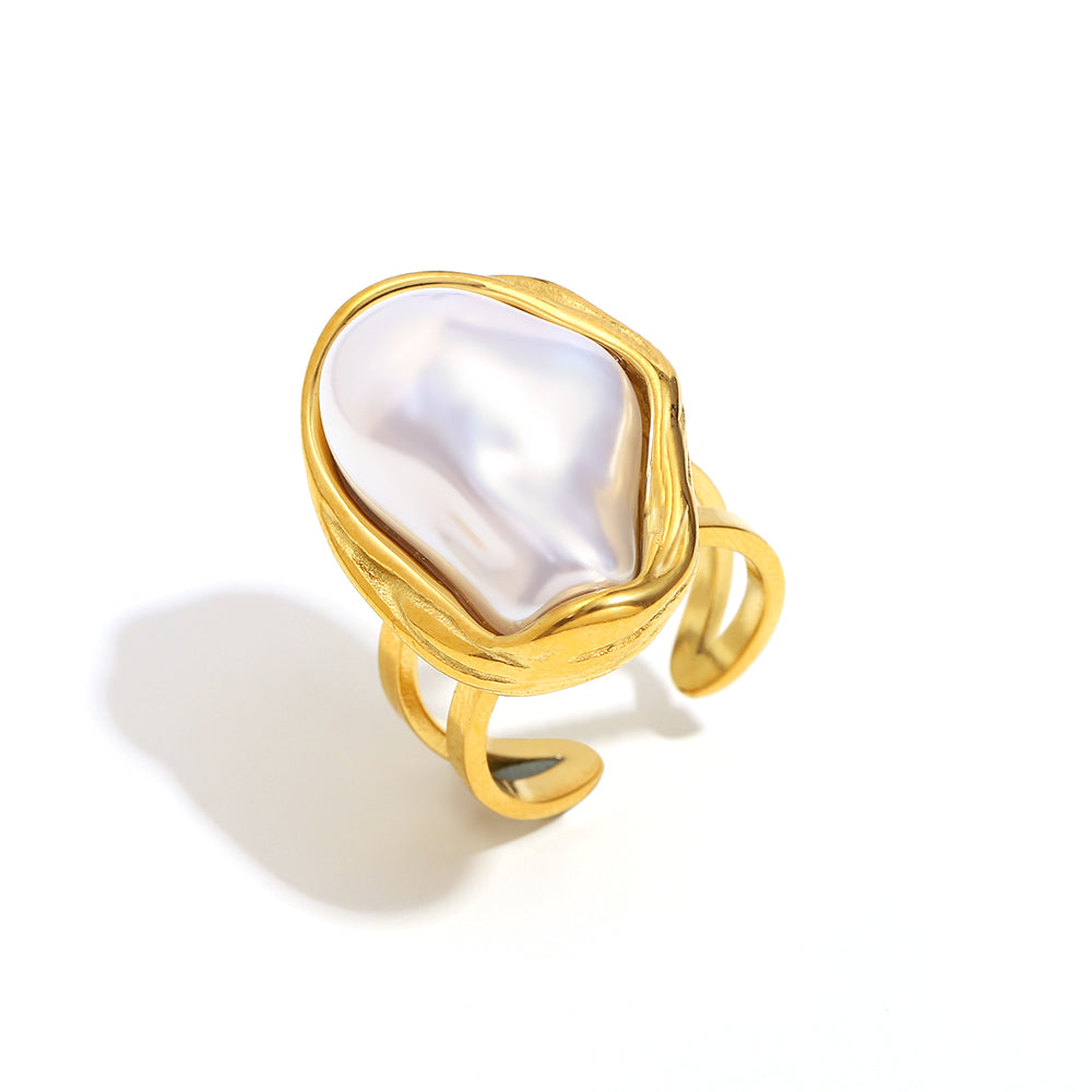 Daisy's Pearl Ring