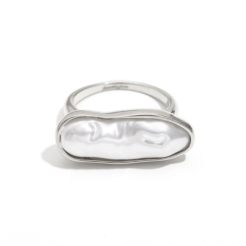 Fifi's Pearl Ring in Silver