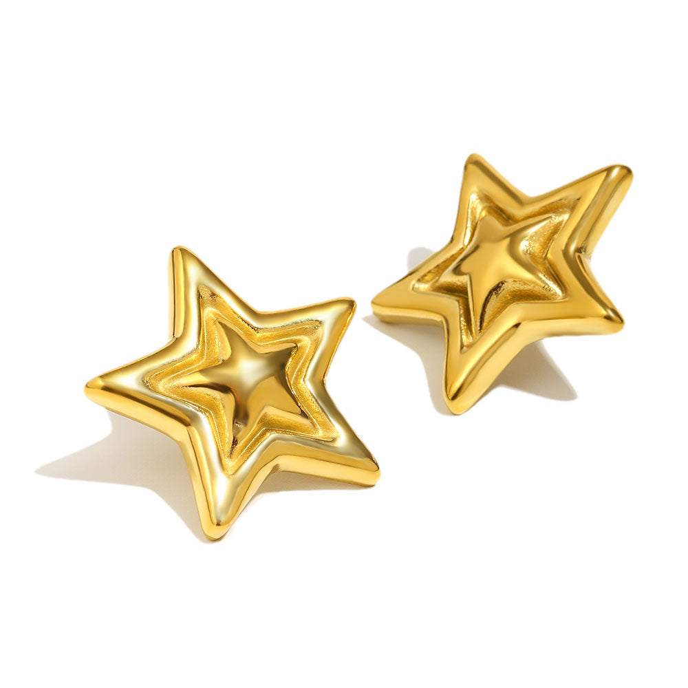 Ellie's Star Studs in Gold