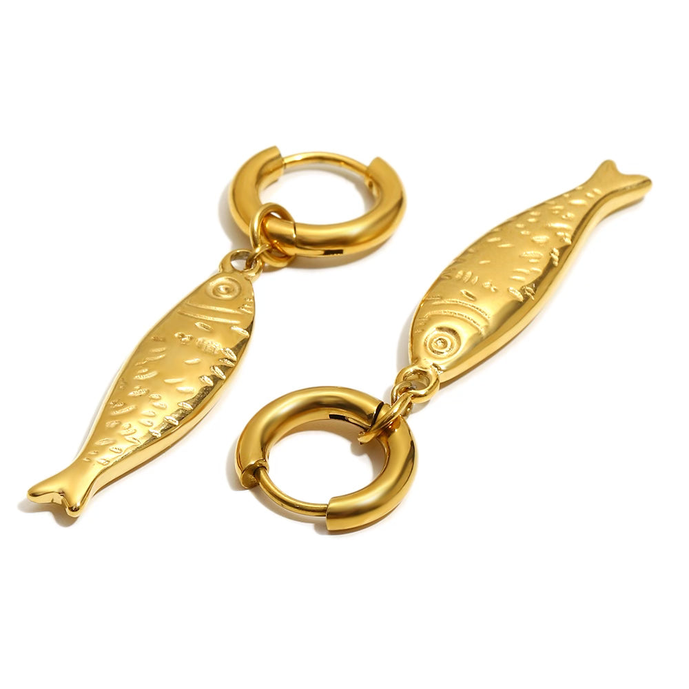 Mira's Fish Earrings In Gold