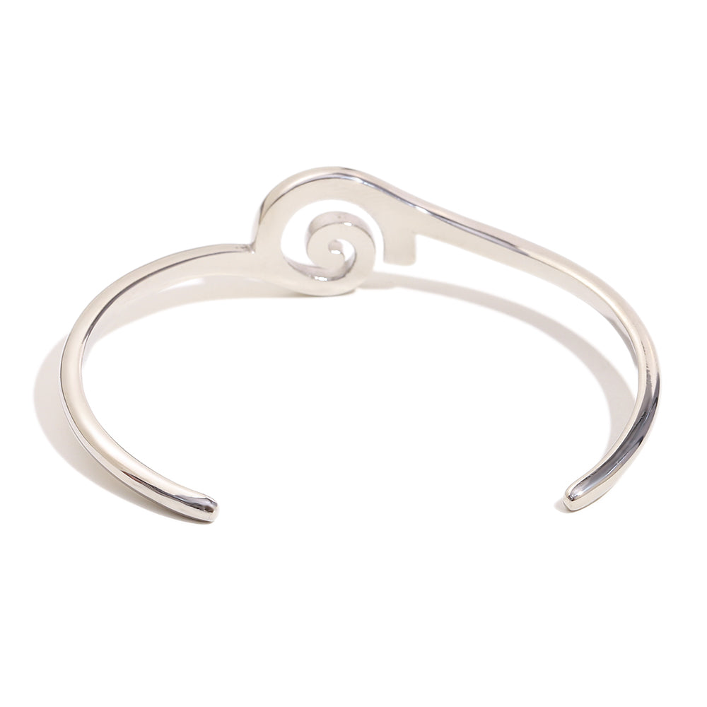 Naia's Spiral Bangle in Silver