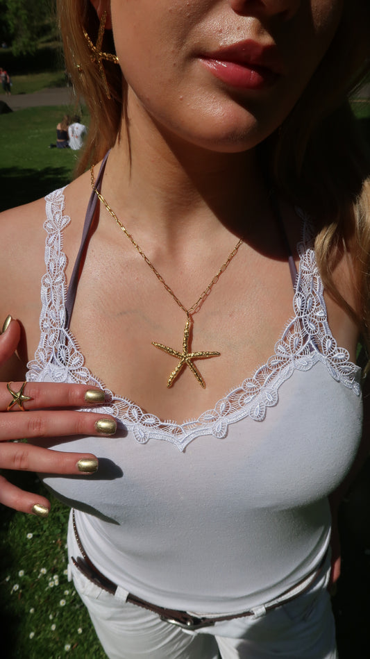 Estée's Starfish Necklace