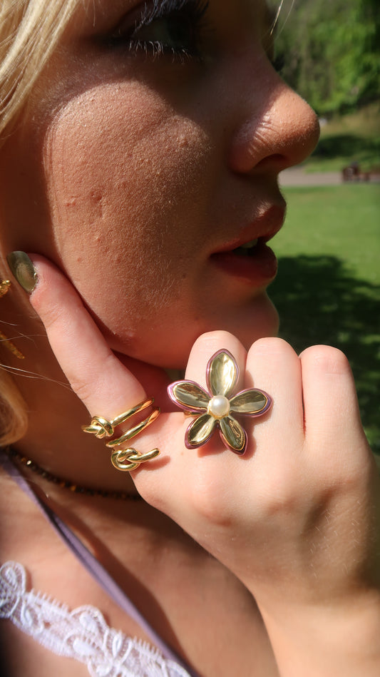 Yasmine's Flower Ring