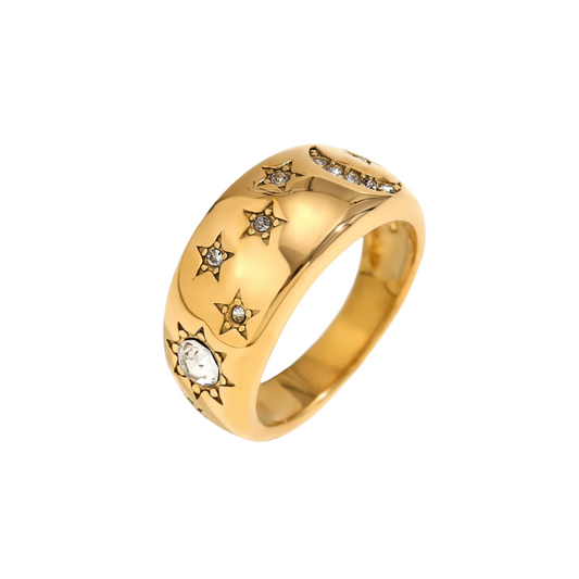 Petra’s Star Ring in Gold