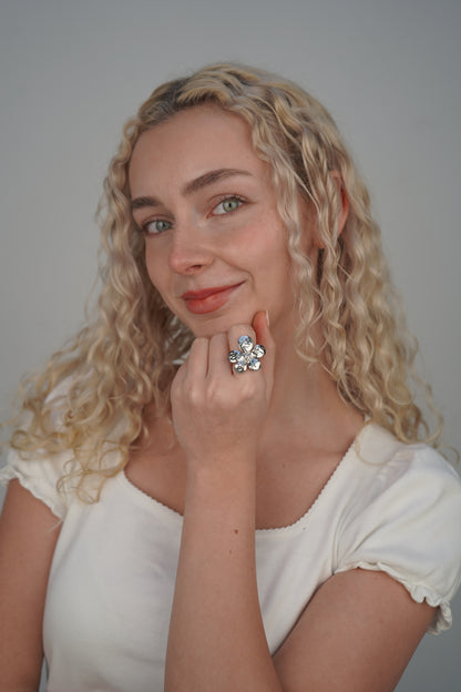 Camille’s flower ring in silver