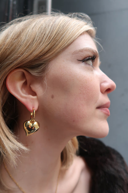 Angel's Heart Earrings in Gold