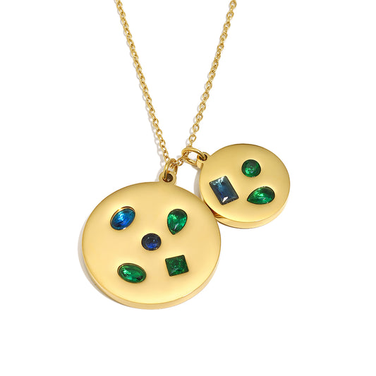 Eloise’s Green Gemstone Pendant in Gold