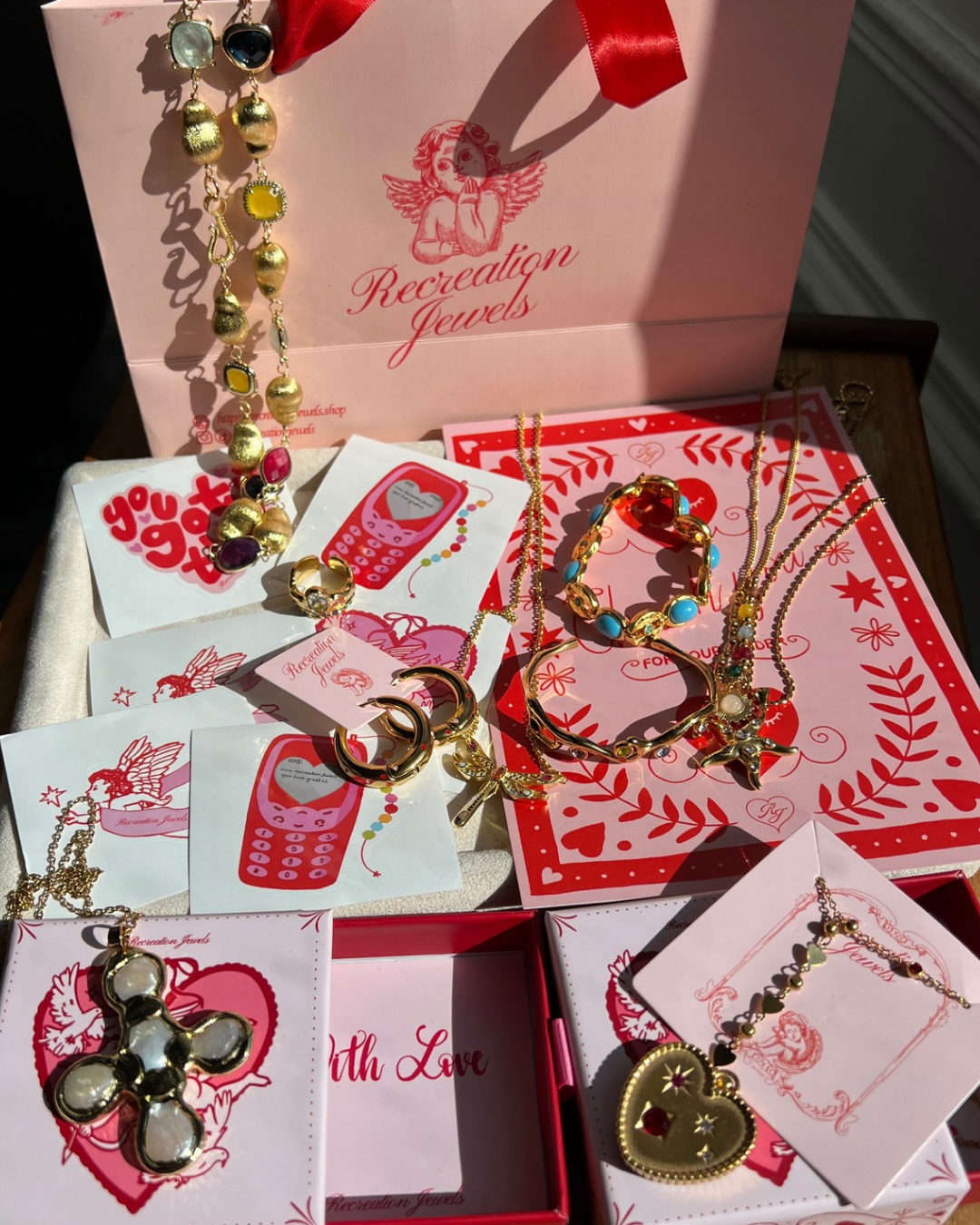 Recreation Jewels gift box