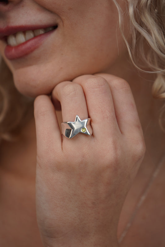 Cecily's Green Star Ring In Silver