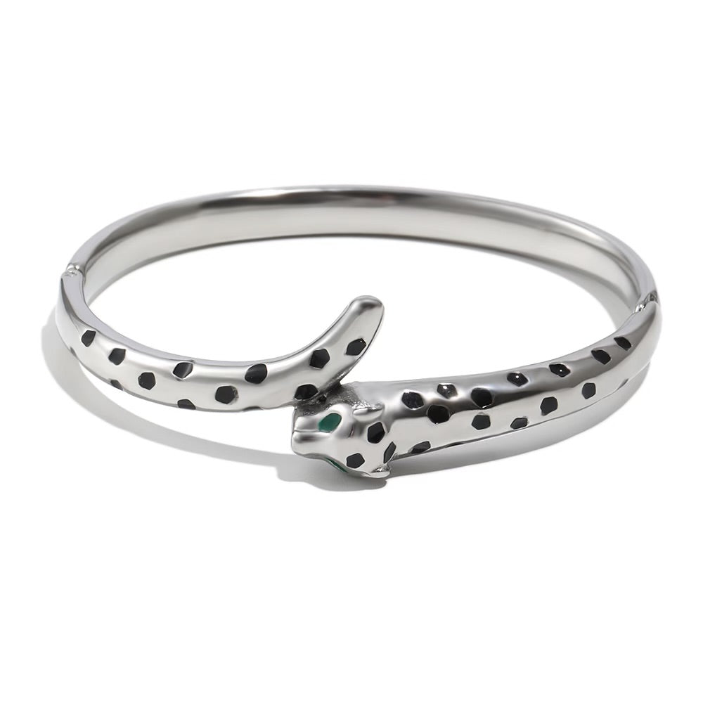 Martha’s Jaguar Bangle in Silver