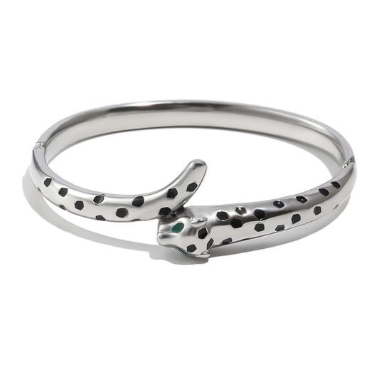 Martha’s Jaguar Bangle in Silver