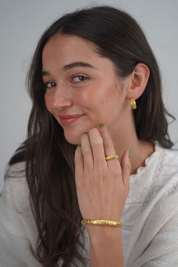 Maria’s celestial ring