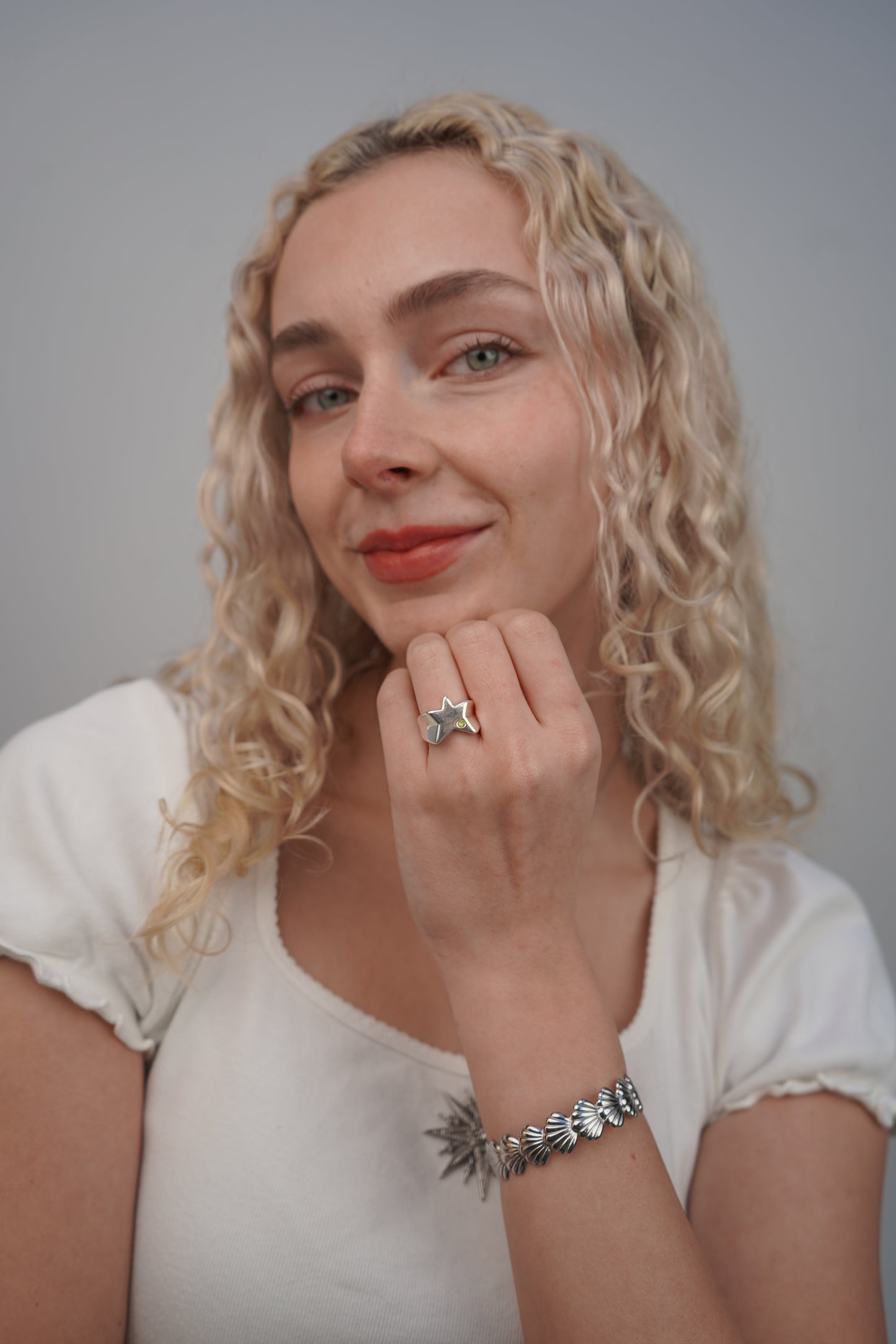 Cecily's Green Star Ring In Silver