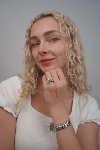 Cecily's Green Star Ring In Silver