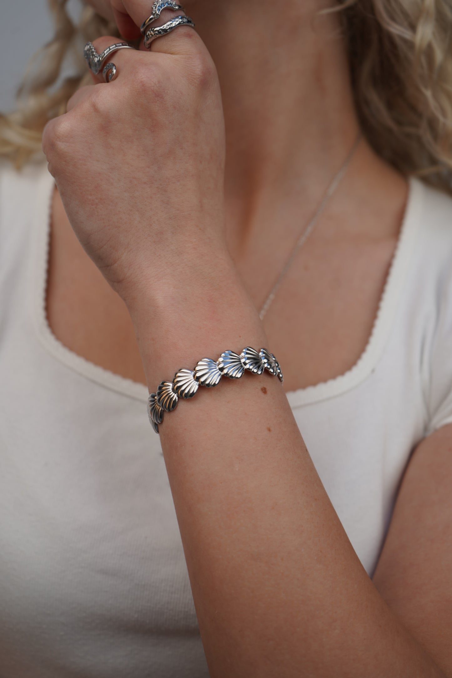 Mila's Shell Bangle in Silver