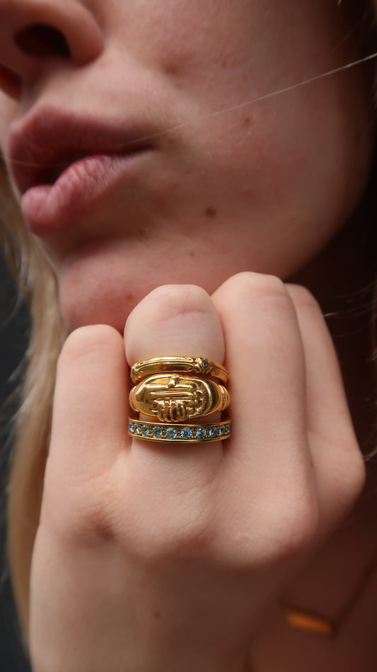 Honor's Ring Stack in Gold