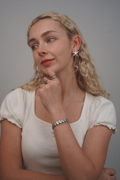 Mila's Shell Bangle in Silver