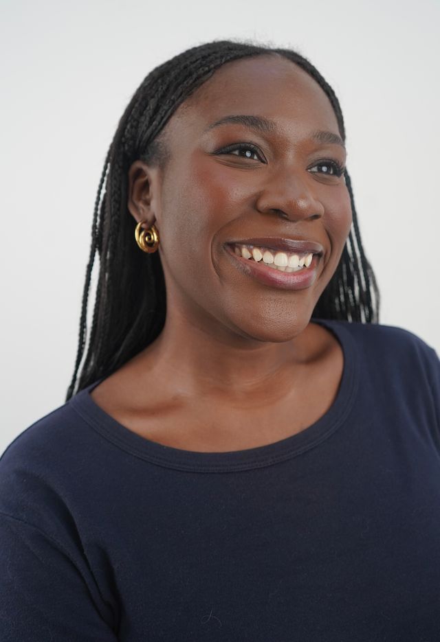 Tilly’s gold swirl earrings