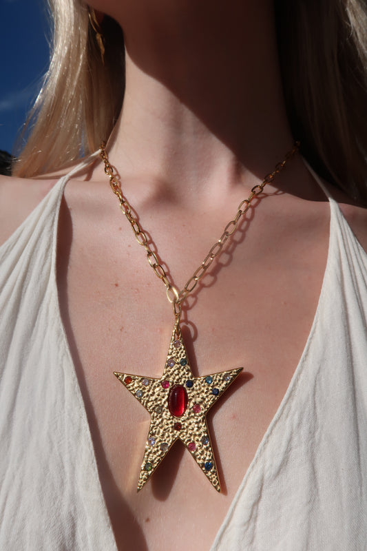 Amara’s Star Pendant