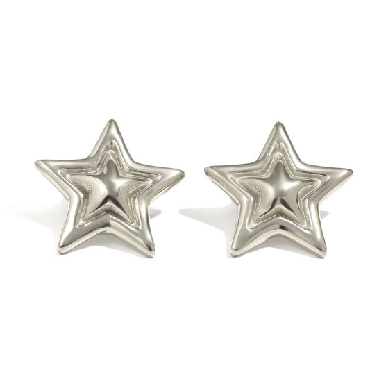 Ellie's Star Studs in Silver
