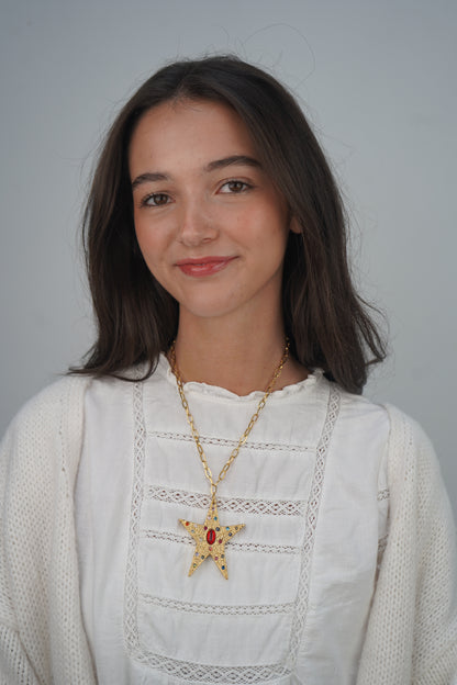 Amara’s Star Pendant