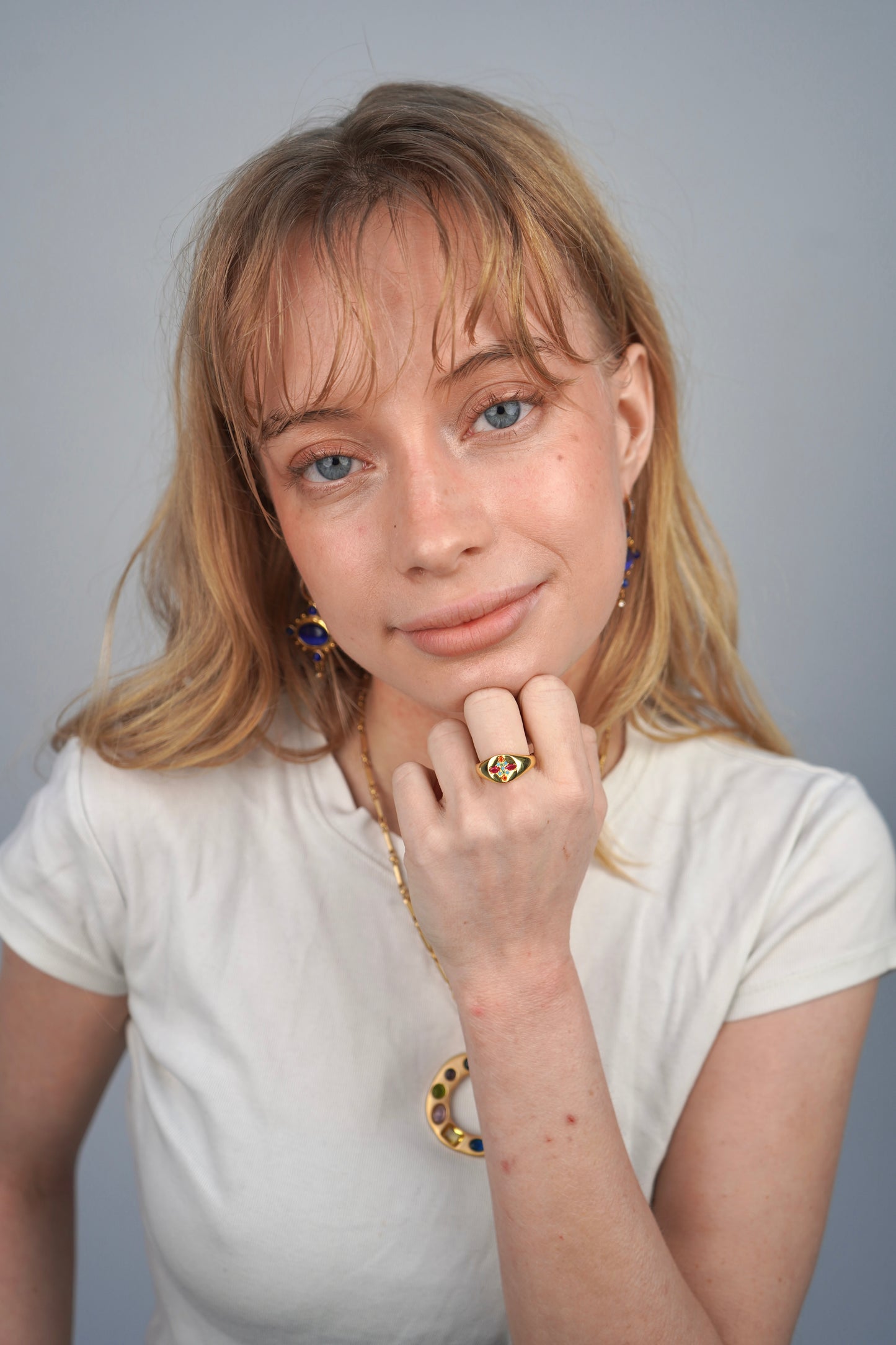 Ruby's Signet ring in Gold