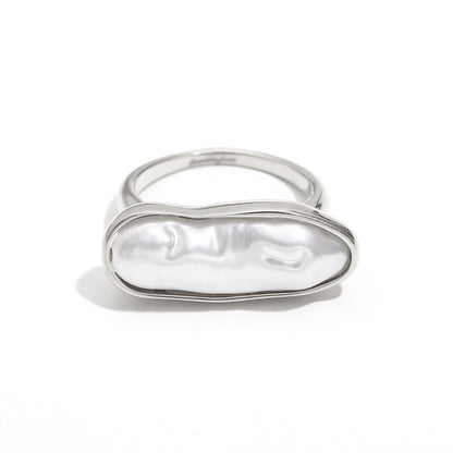Fifi's Pearl Ring in Silver