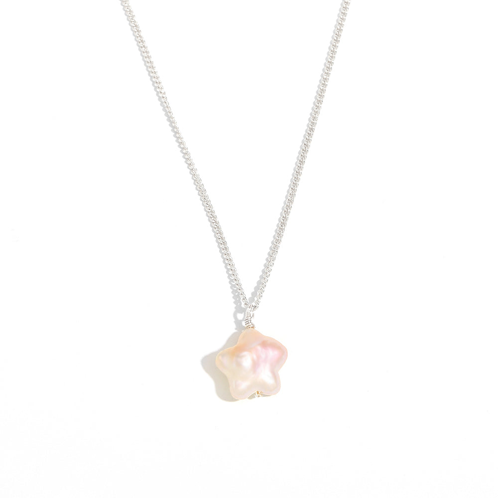 Lyra's Star Necklace In Silver