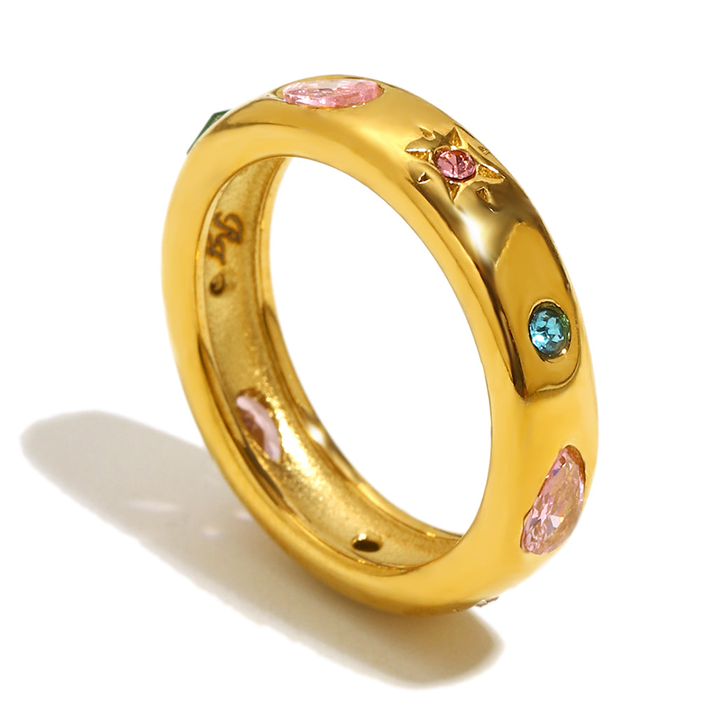 Athena’s multicoloured ring in gold
