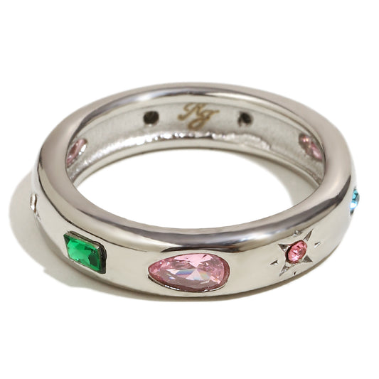 Athena’s multicoloured ring