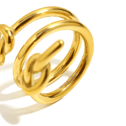 Melissa's twist ring gold