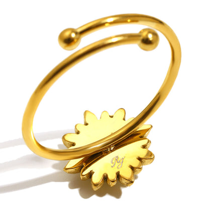 Solara's Sun Ring In Green