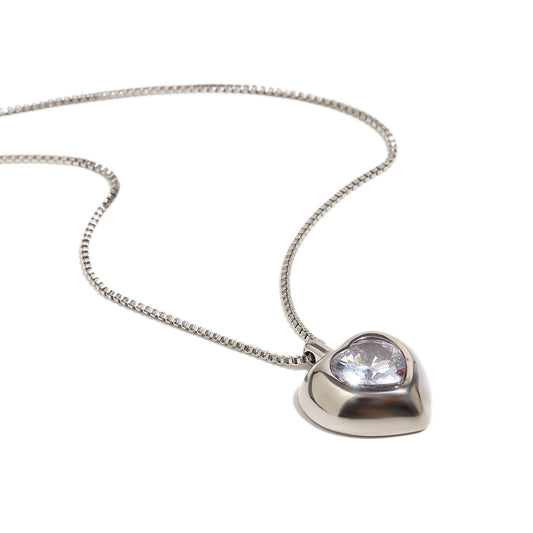 Melina's Heart Necklace In Silver