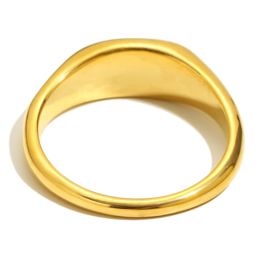 Scarlett’s star ring