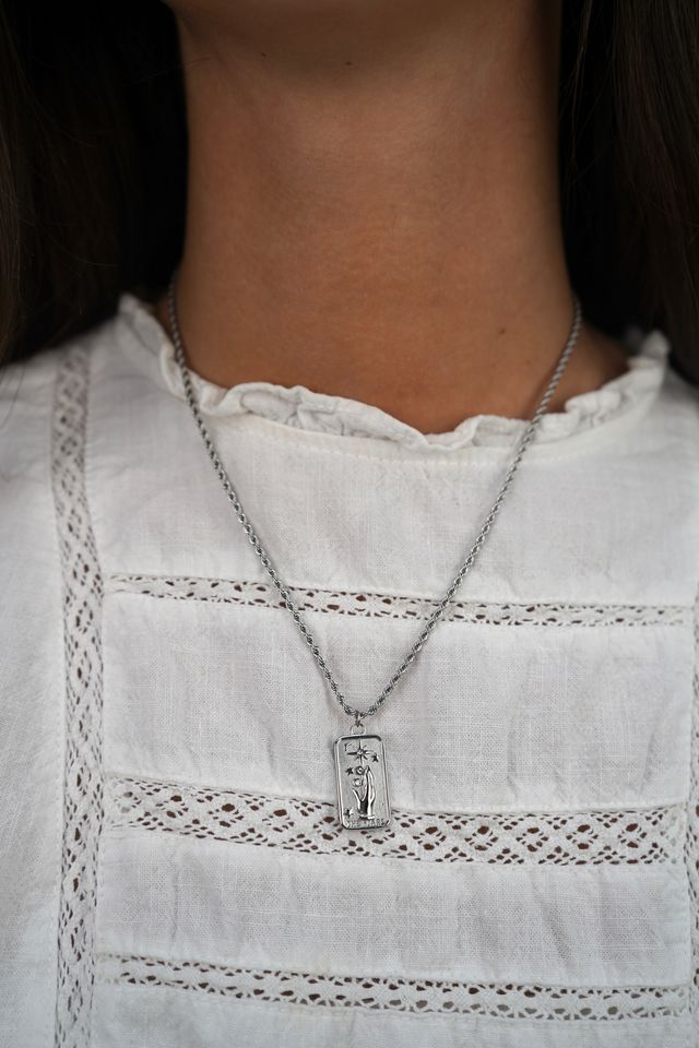 Sanah's Star Necklace In Silver