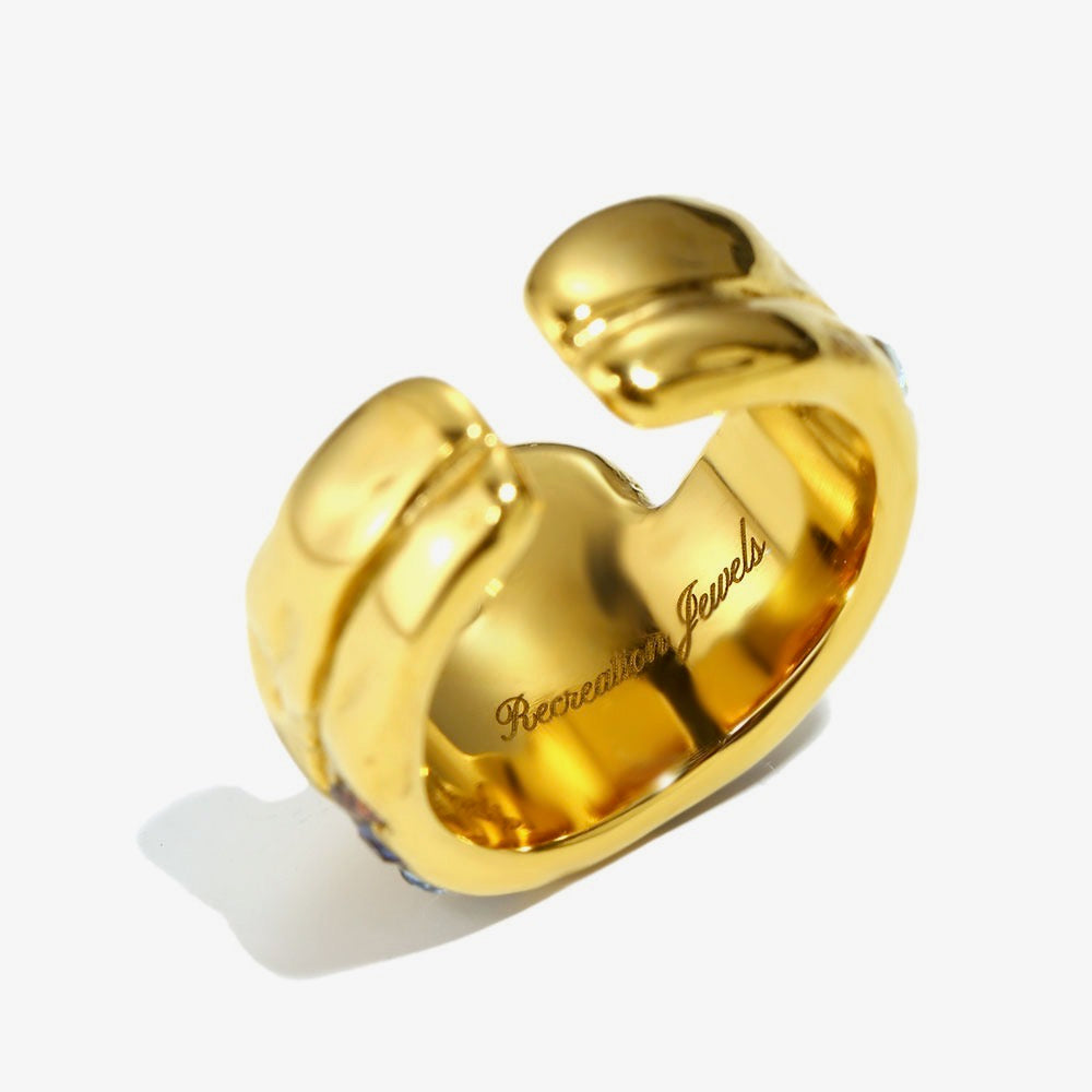 Paloma's Navy Ring In Gold