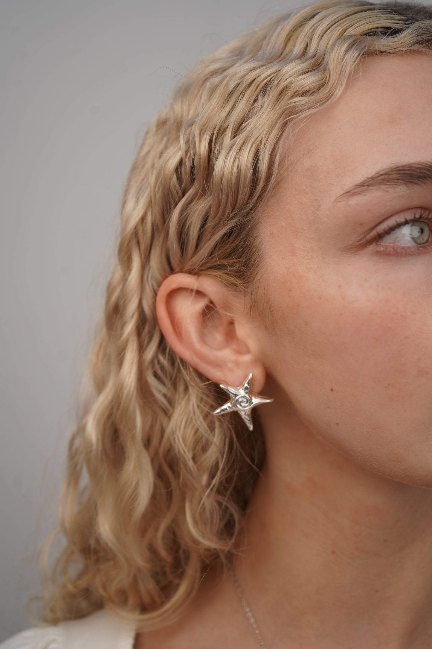 Pia's Starfish Earrings In Silver