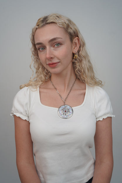 Lana’s Silver Pendulum